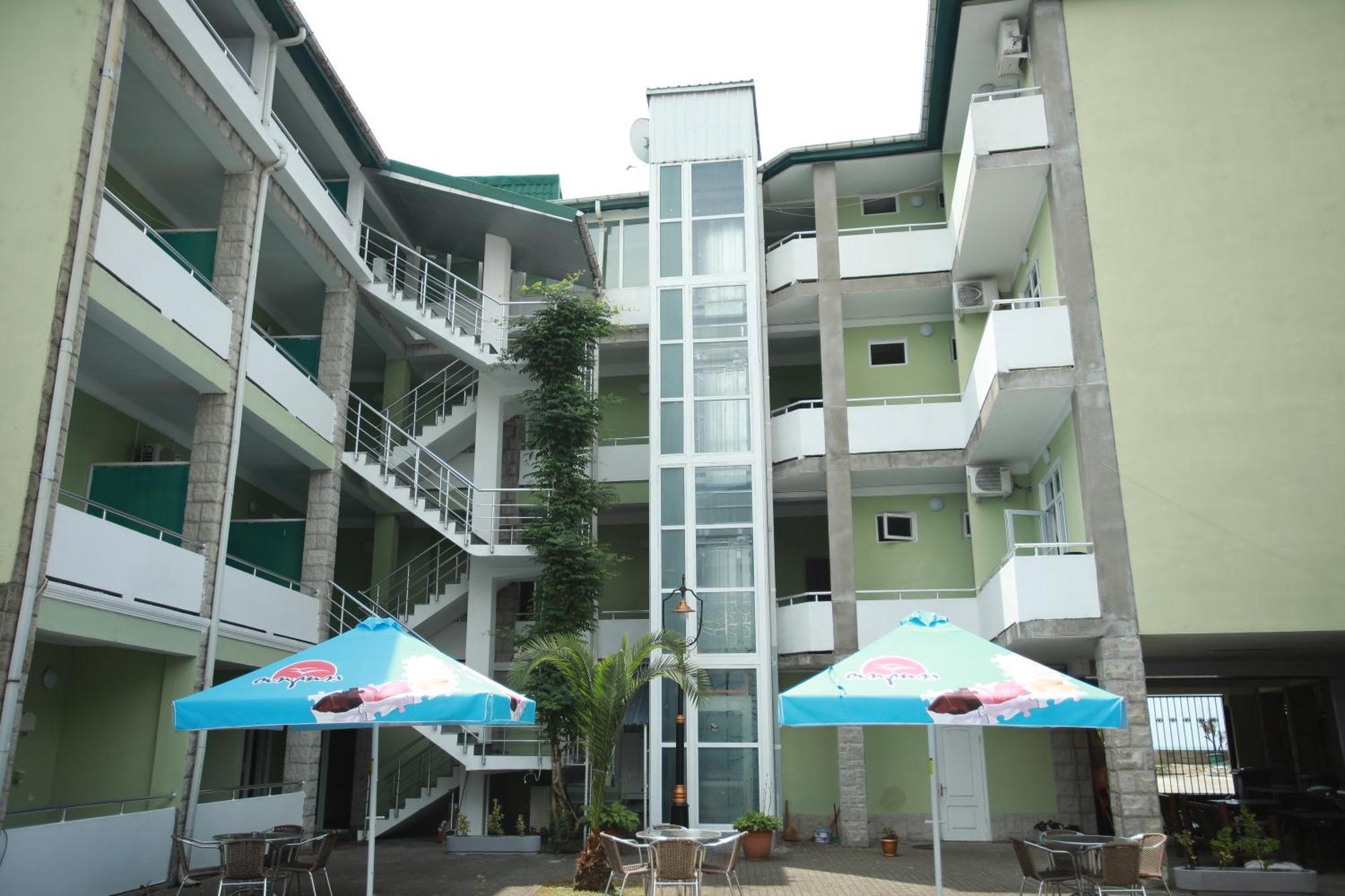 Green House Hotel Kobuleti Luaran gambar