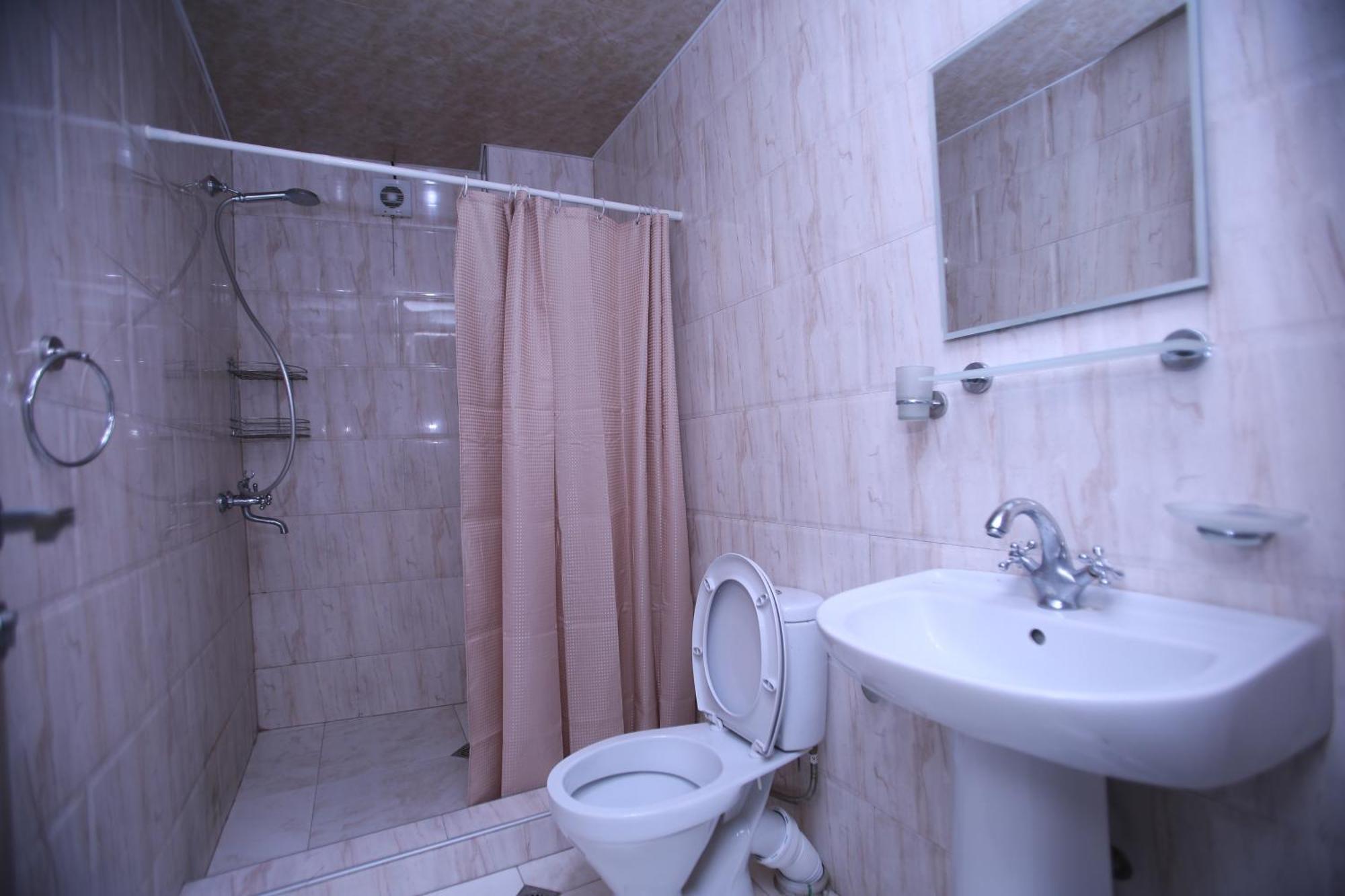 Green House Hotel Kobuleti Luaran gambar